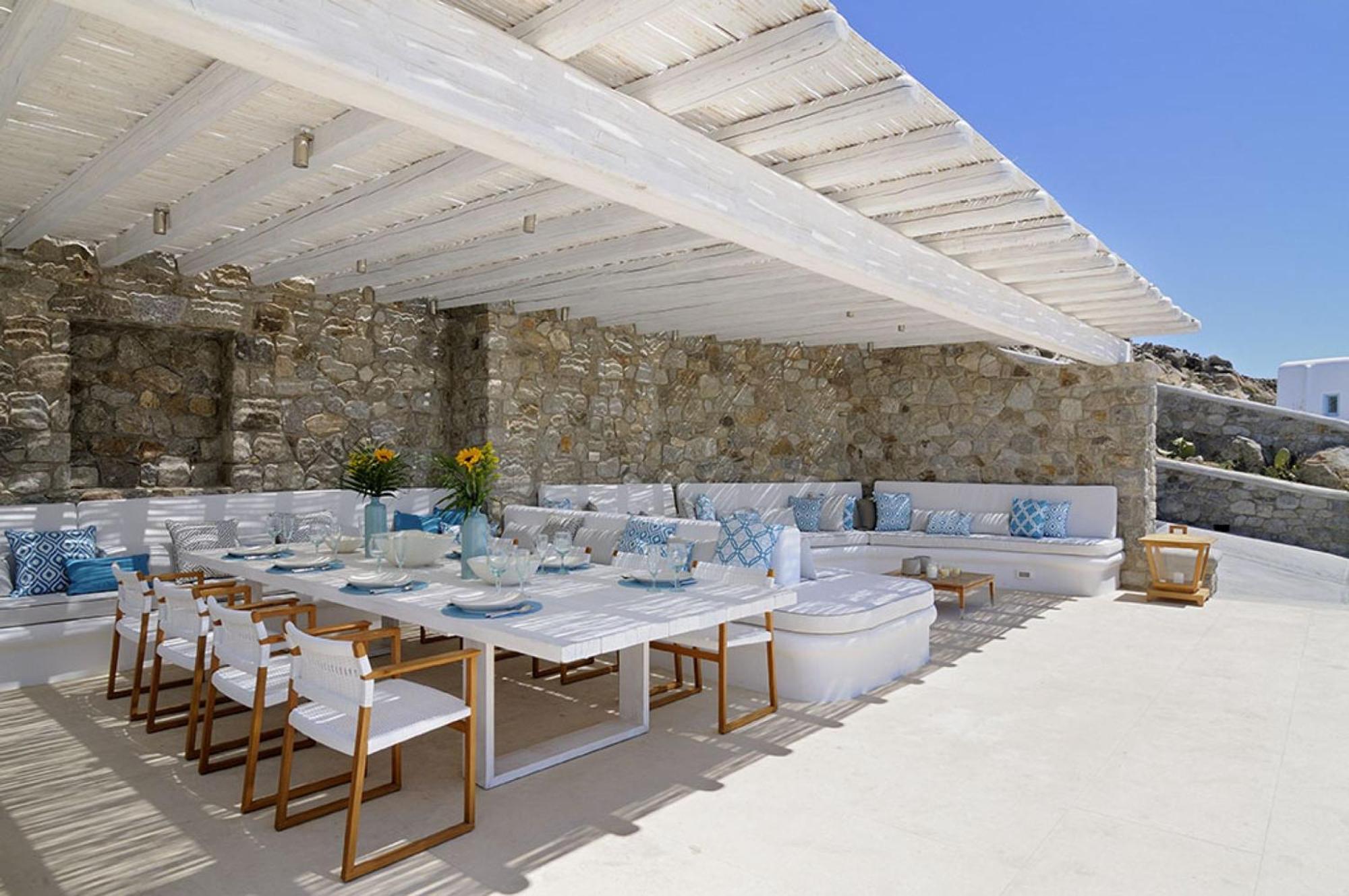 Bluebird Seabird Villa *
